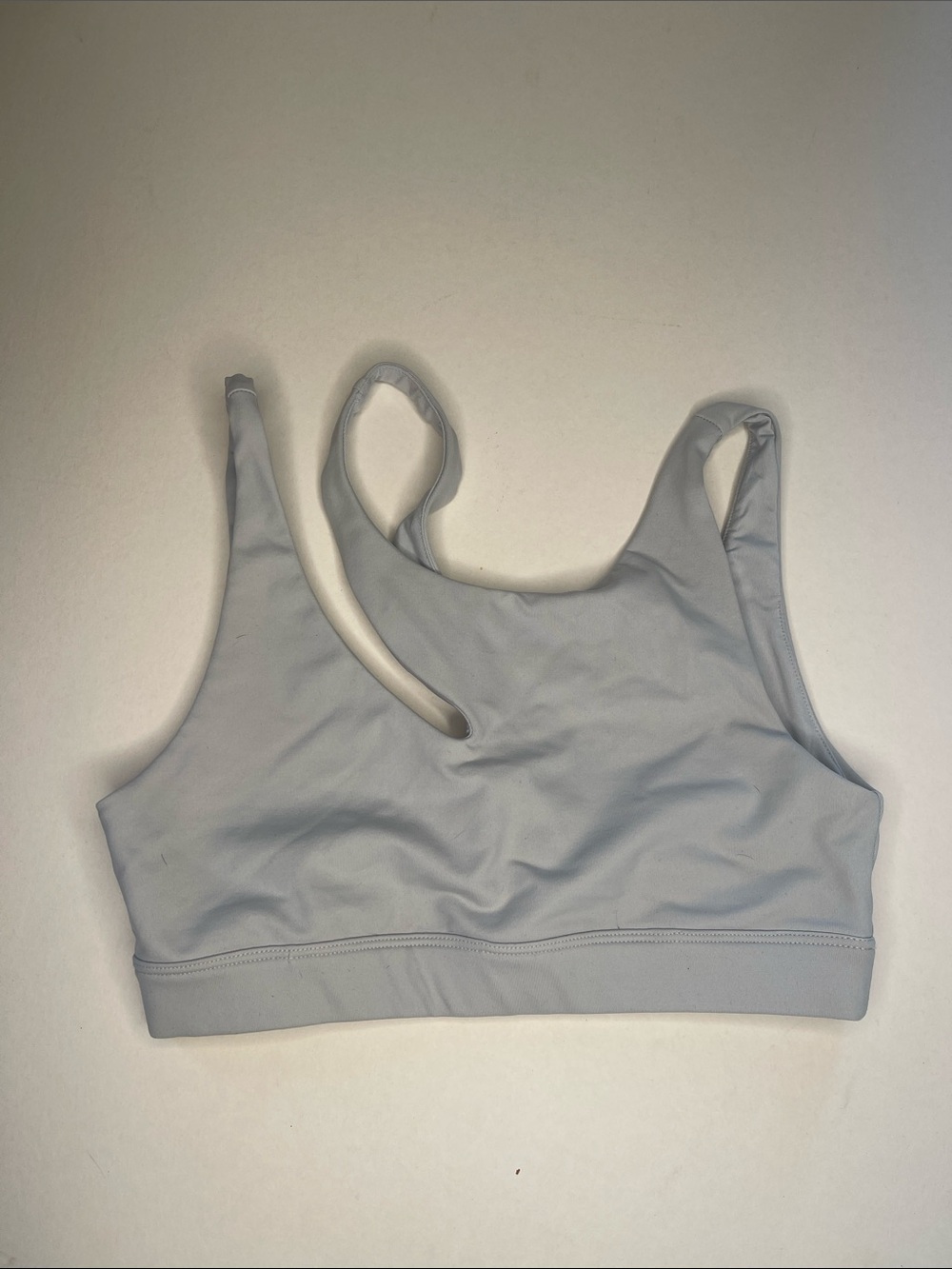 ALO yoga sports crop top